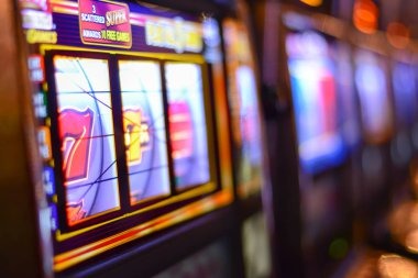 Live blackjack dealer streaming on kelabang togel mobile app with betting interface